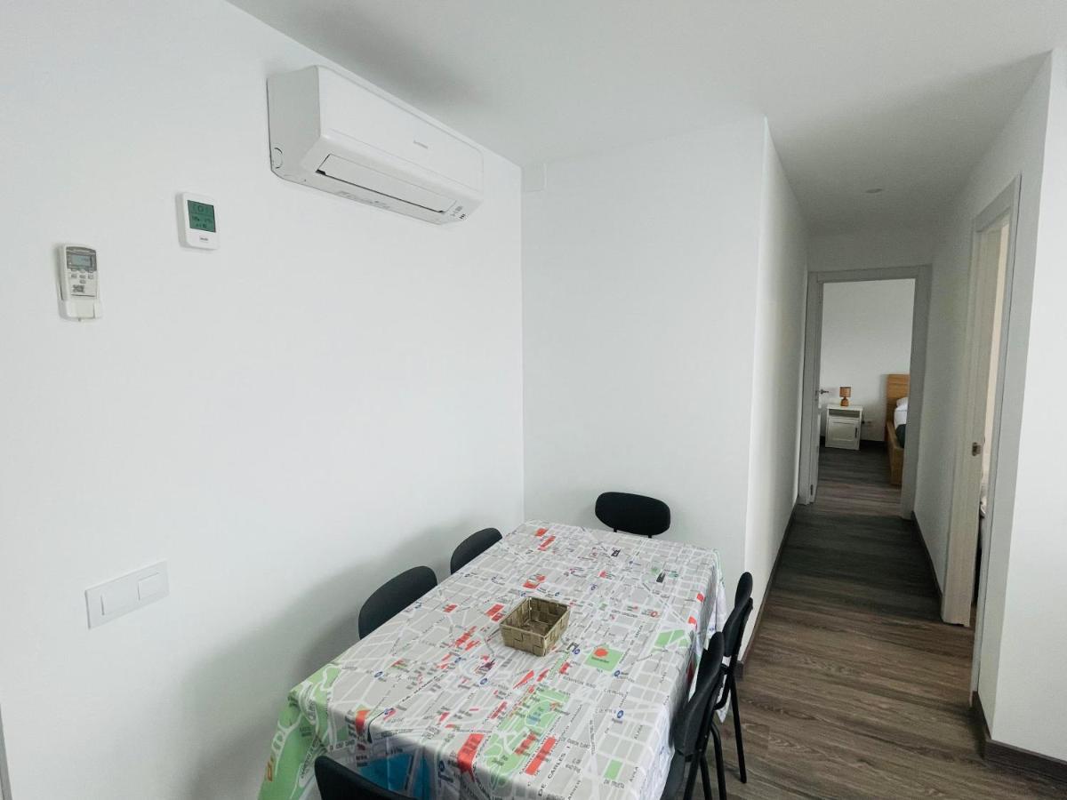 Barca 5 New Beach Apartment سان أدريان دي بيزوس المظهر الخارجي الصورة